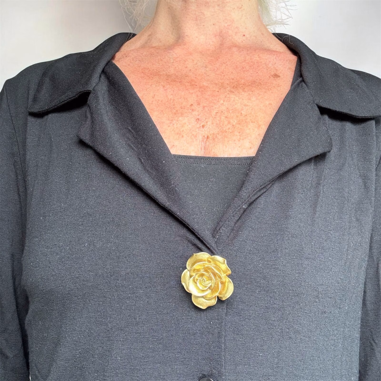 Vintage gouden roos decoratieve knoopbroche - Afbeelding 3