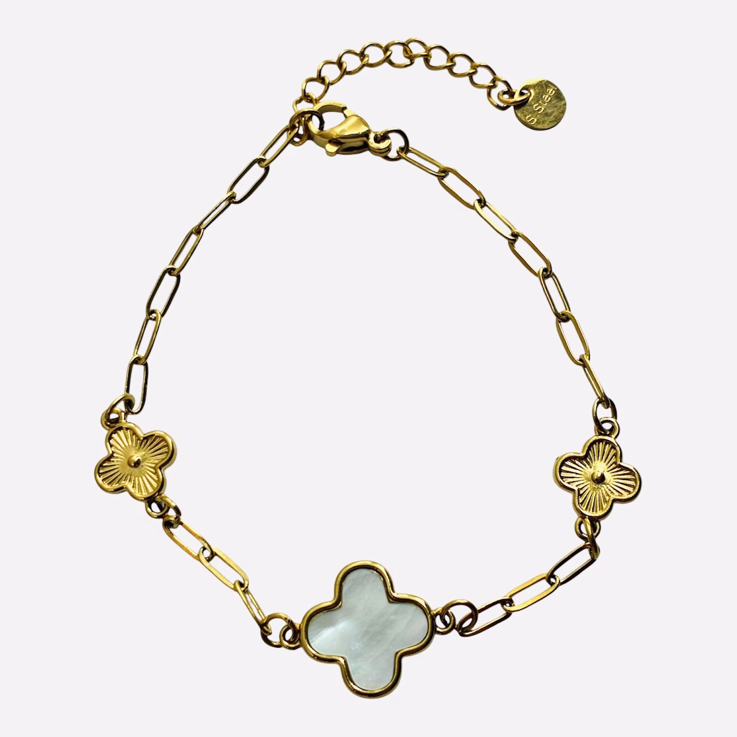 Parelmoer klavertje vier armband