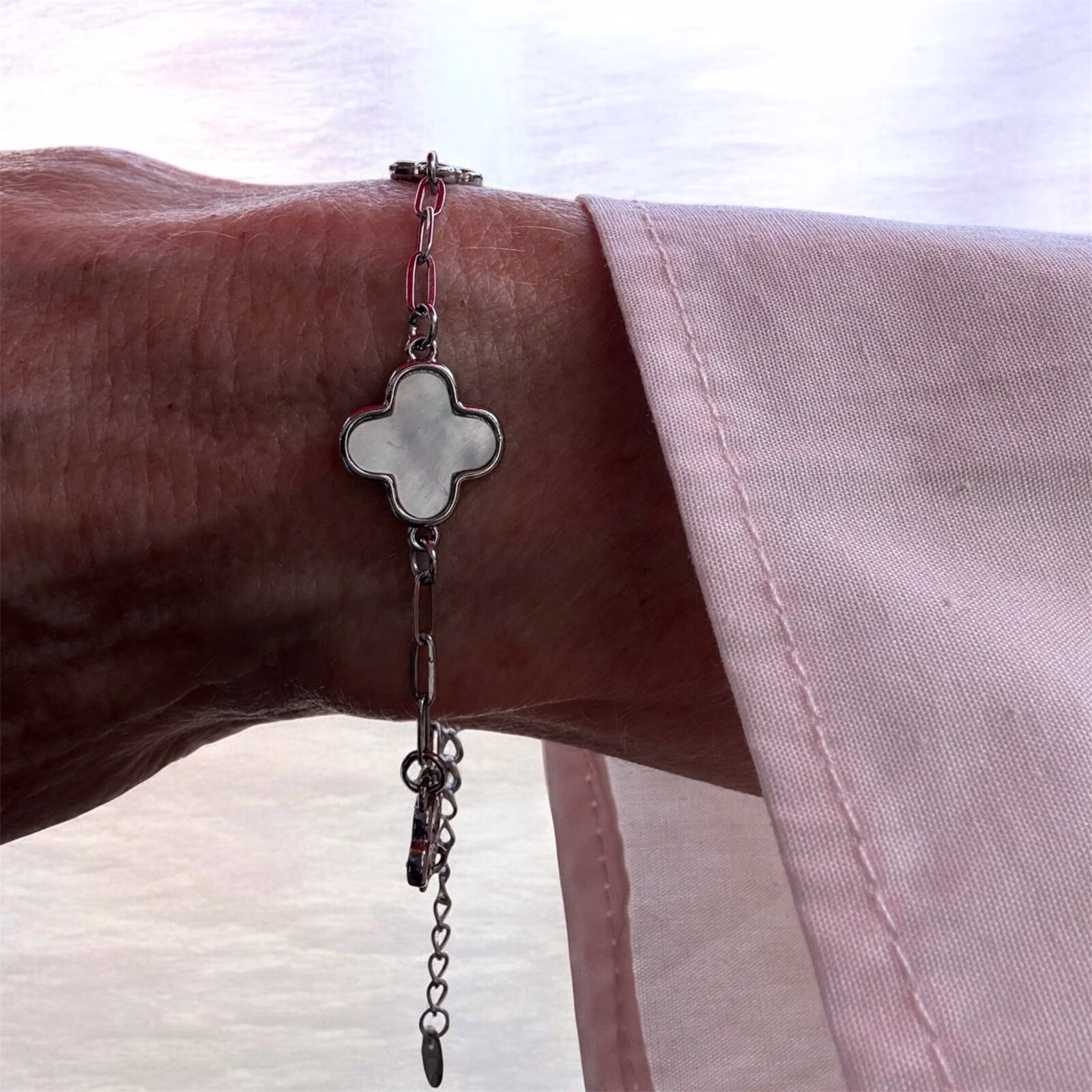 Parelmoer klavertje vier armband - Afbeelding 8