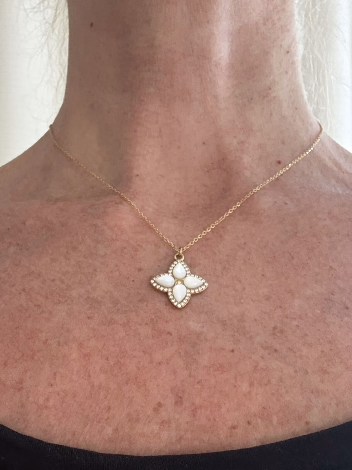 Diamanten Geluksbloem Ketting - Afbeelding 4