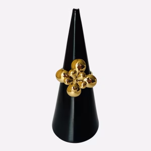 Bloemen ring met 2 lagen