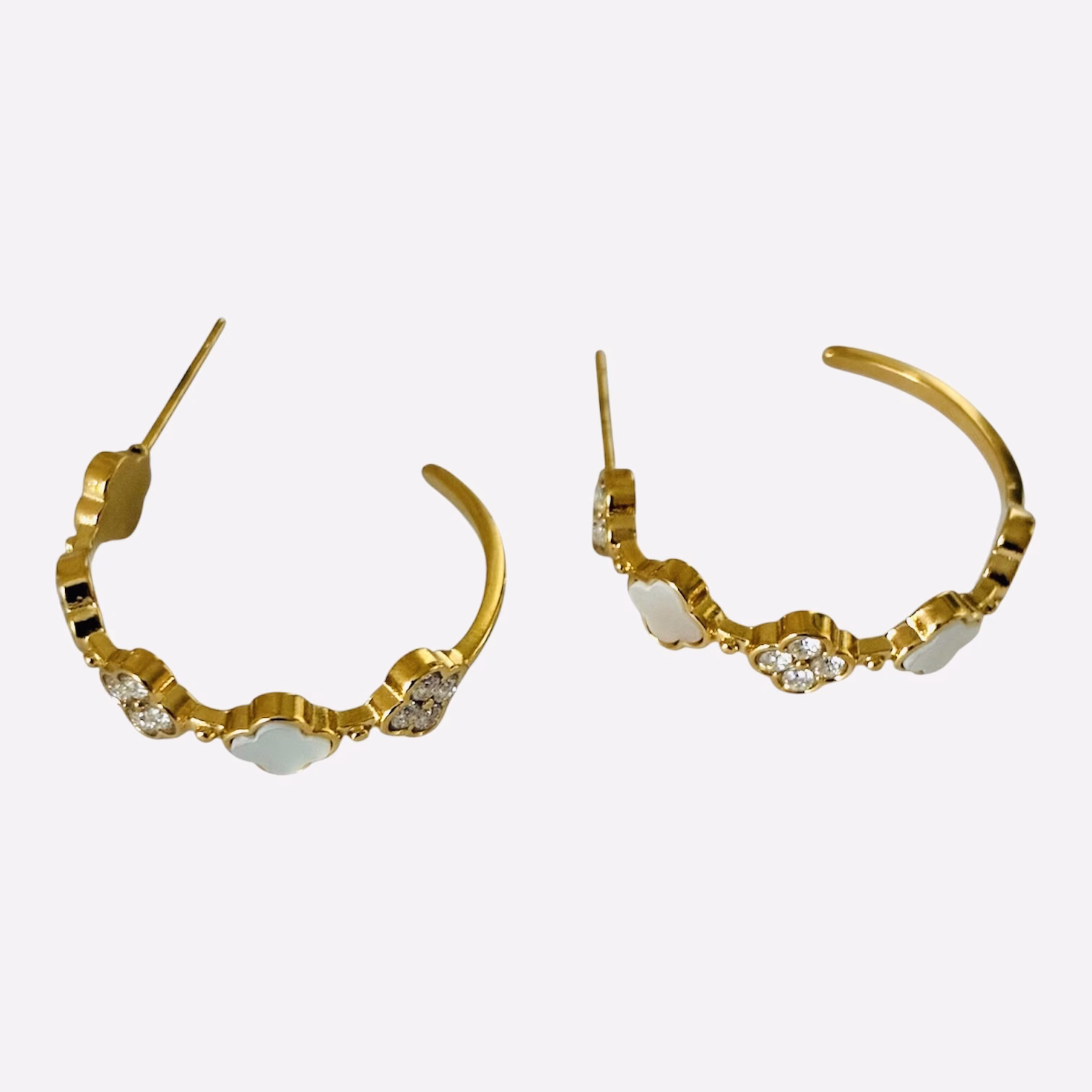 Lucky Flower Half Hoop Oorbellen
